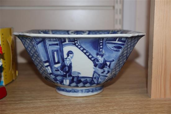 A 19th century Chinese blue and white square bowl height 11cm